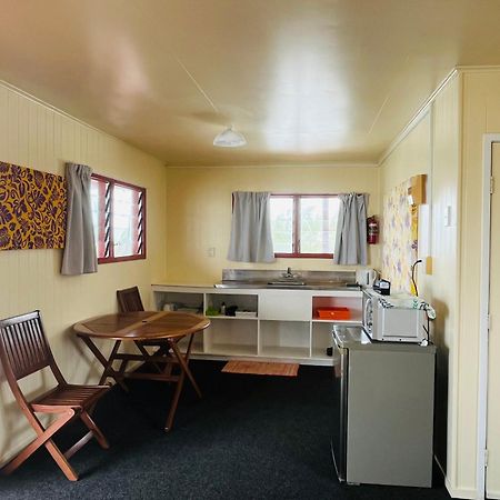 Kiikii Inn & Suites Rarotonga Bagian luar foto