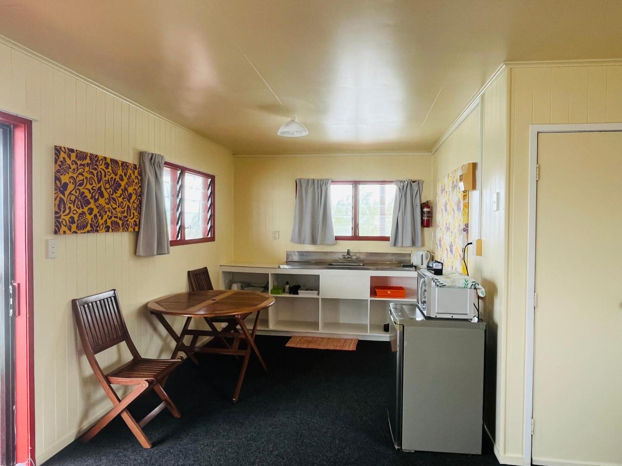Kiikii Inn & Suites Rarotonga Bagian luar foto