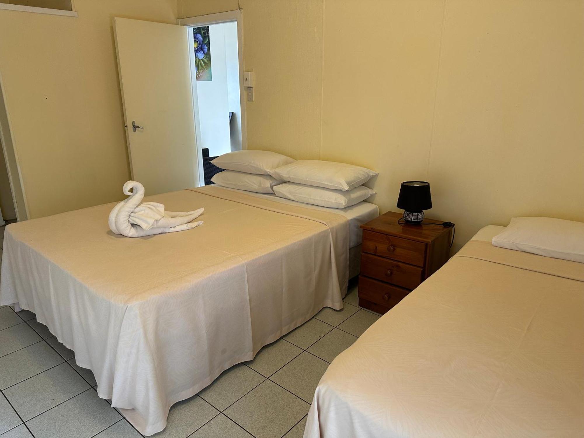 Kiikii Inn & Suites Rarotonga Bagian luar foto