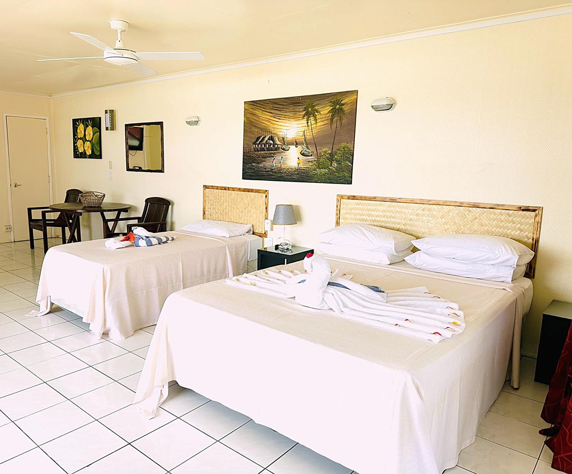 Kiikii Inn & Suites Rarotonga Bagian luar foto